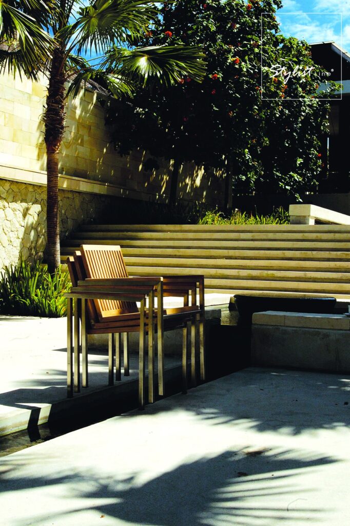Violette "Teak" | Outdoor Dining