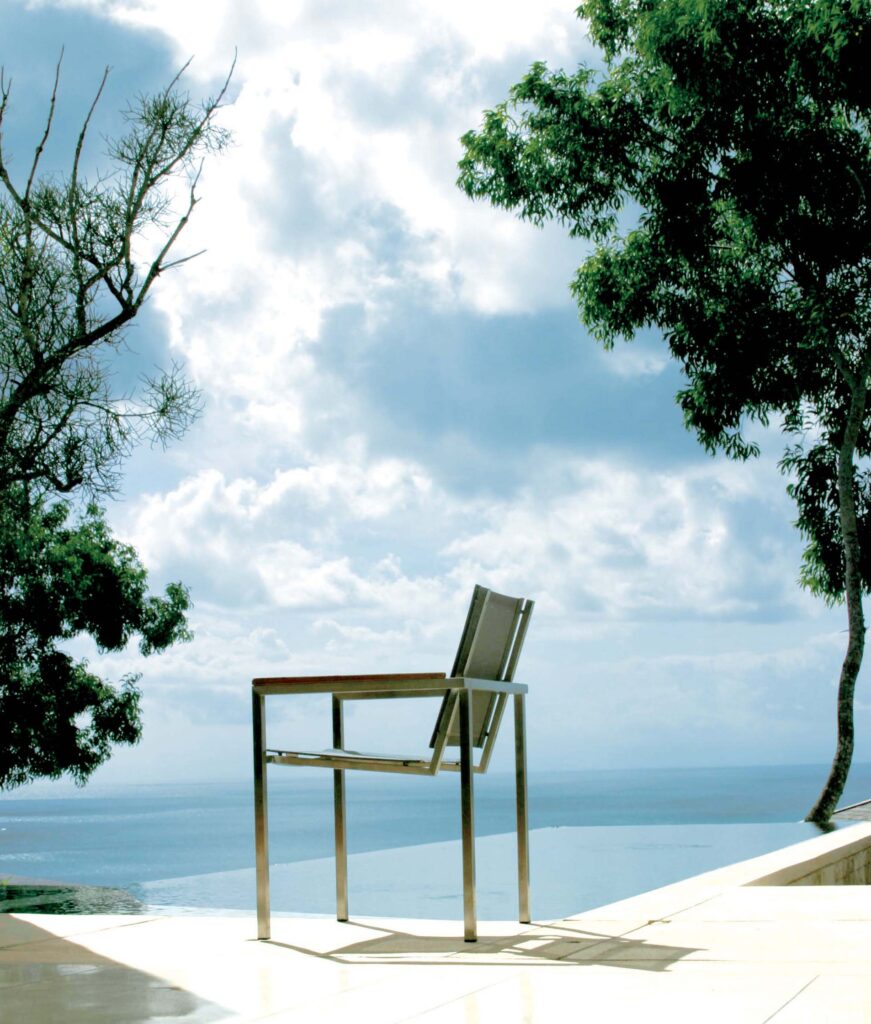 Violette "Sling" | Outdoor Dining
