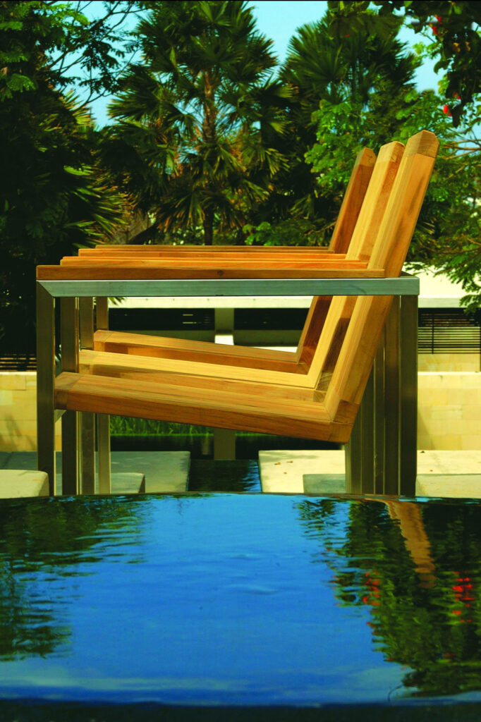 Violette "Teak" | Outdoor Dining