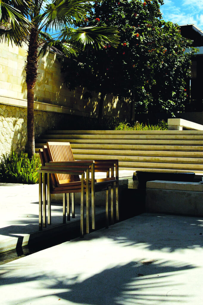 Violette "Teak" | Outdoor Dining