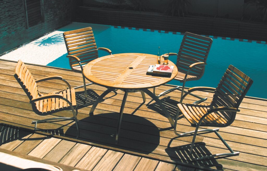 Sun Burst "Teak" | Outdoor Dining