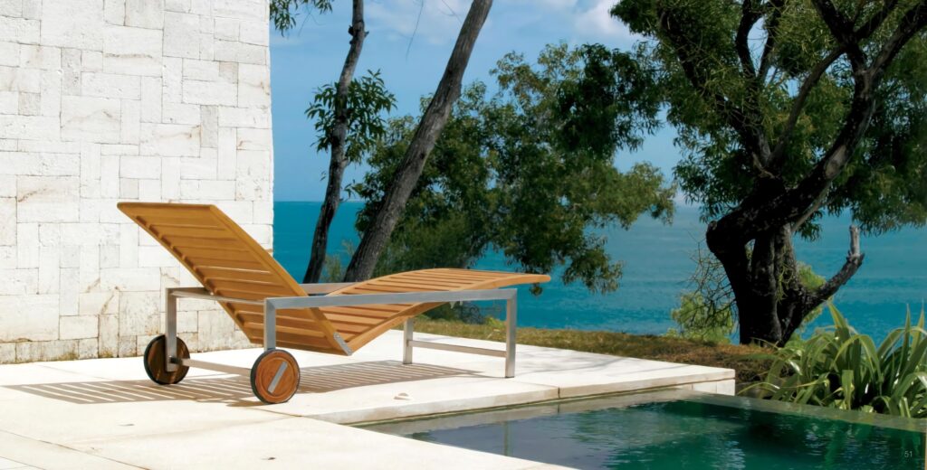Clusty "Teak" | Lounger
